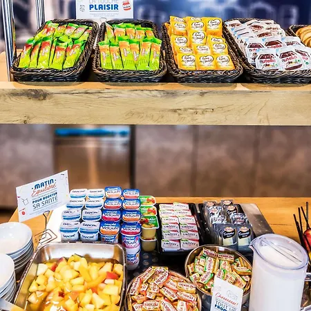 Отель Ibis Budget Hbf
