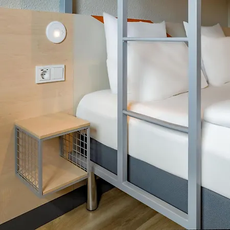 Ibis Budget Hbf מלון 2*